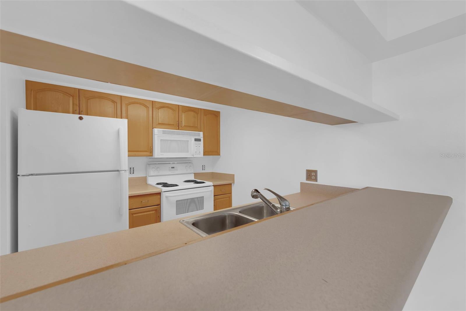 PALM BEACH LANDINGS CONDO - Residential