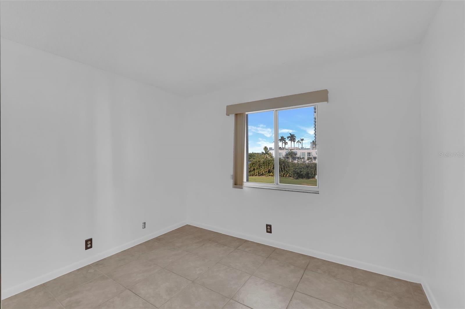 PALM BEACH LANDINGS CONDO - Residential