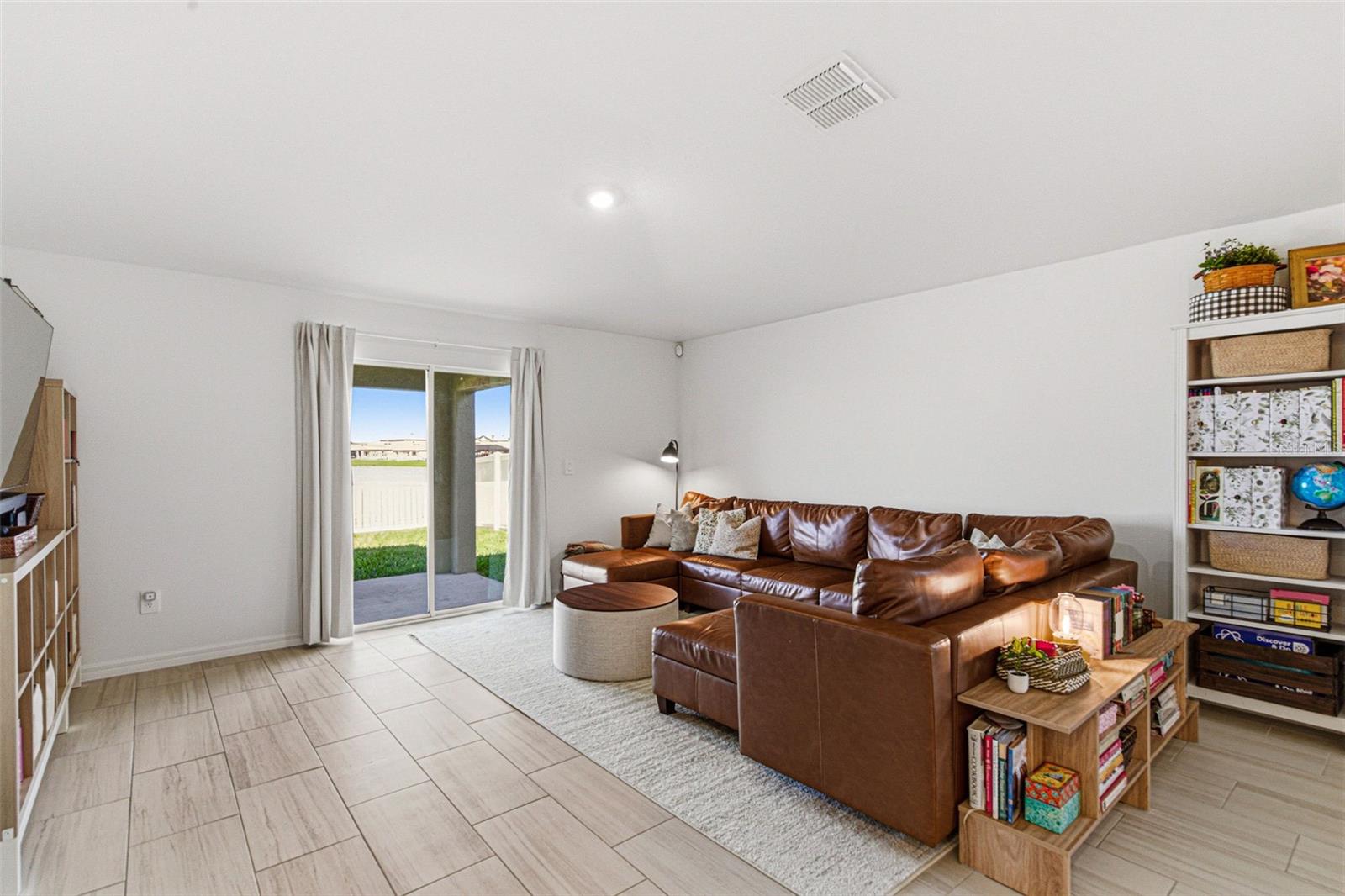 NORTH PARK ISLE PH 2C 3B & 4 - Residential