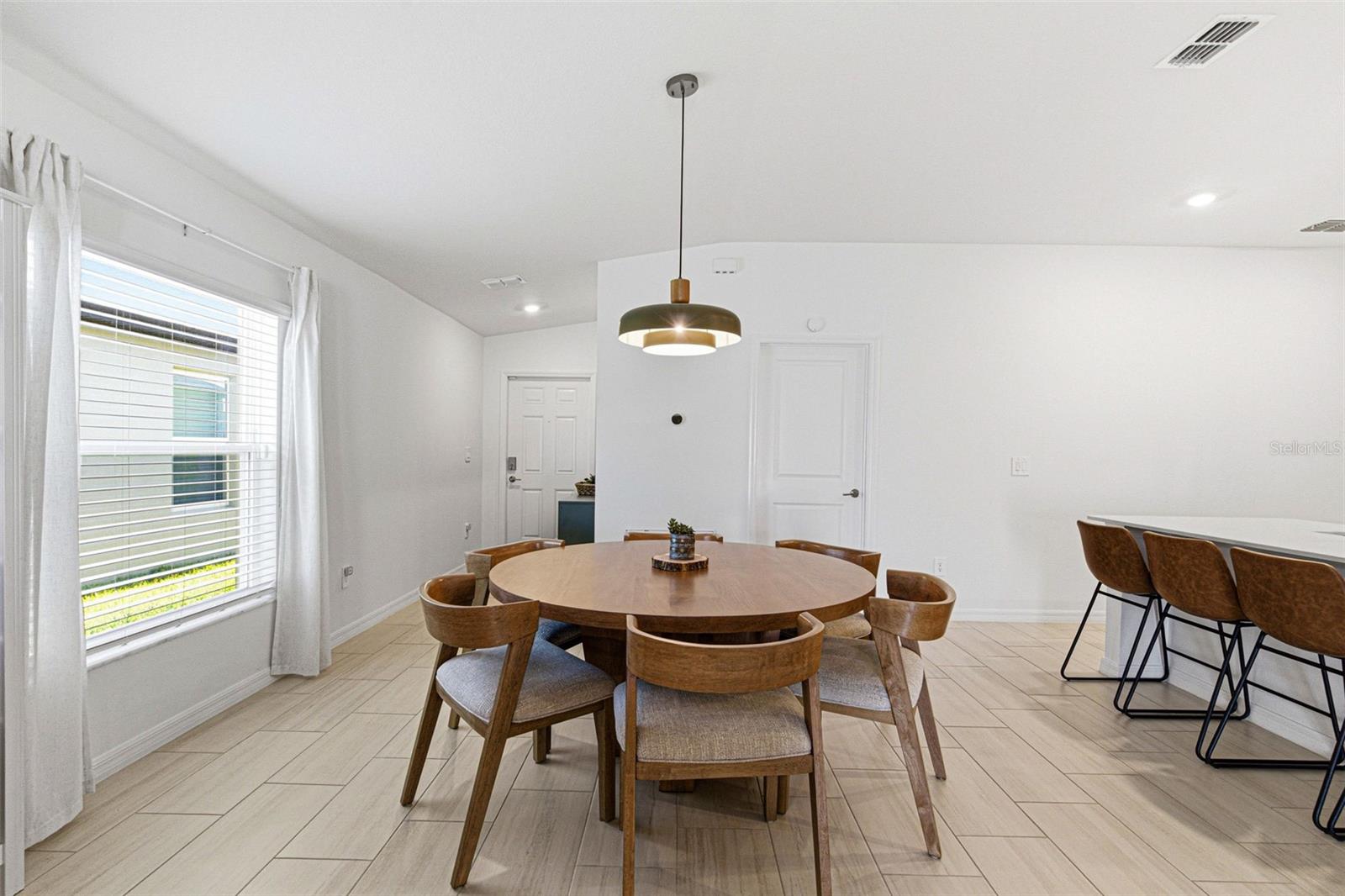 NORTH PARK ISLE PH 2C 3B & 4 - Residential