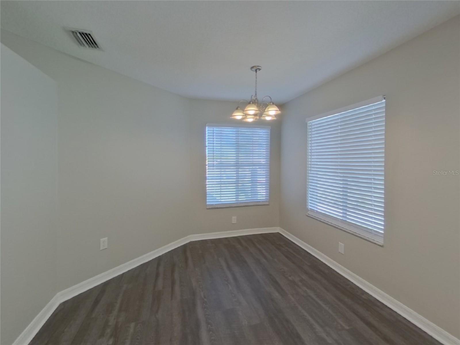 BRIDGEWATER PH 01 & 02 - Residential Lease