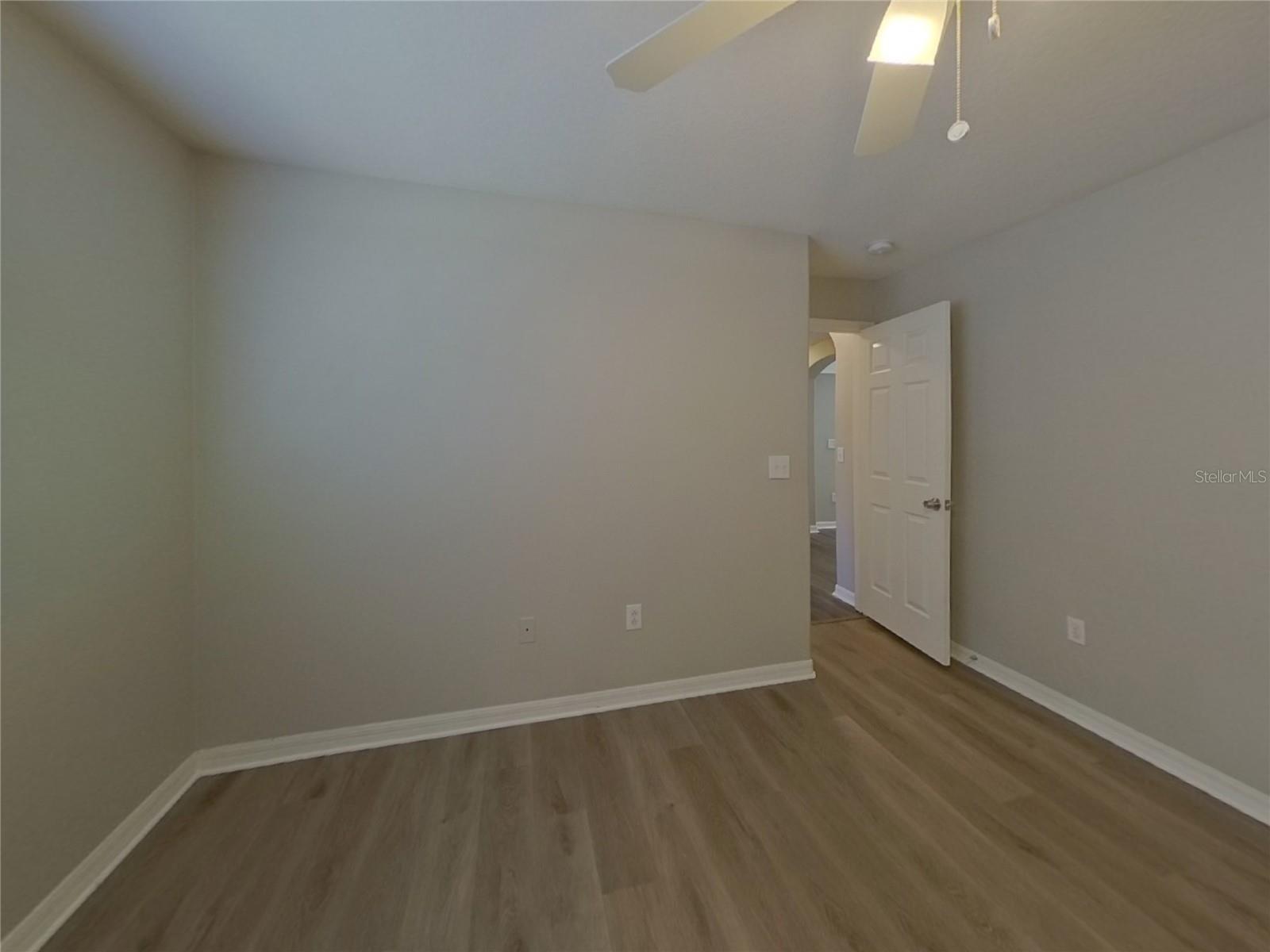 BRIDGEWATER PH 01 & 02 - Residential Lease