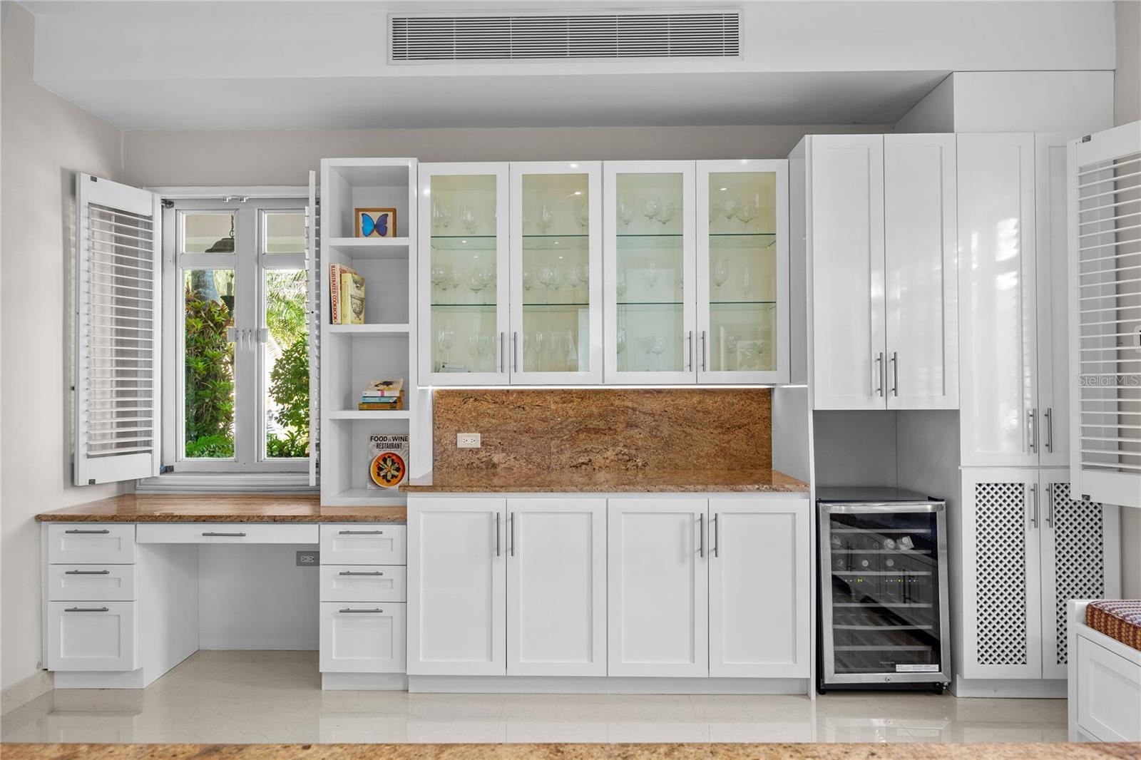 DORADO BEACH EAST - Residential