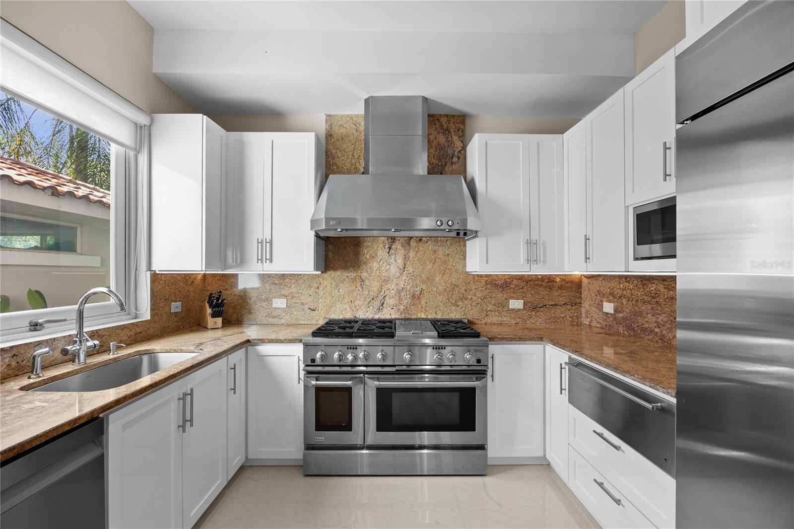 DORADO BEACH EAST - Residential