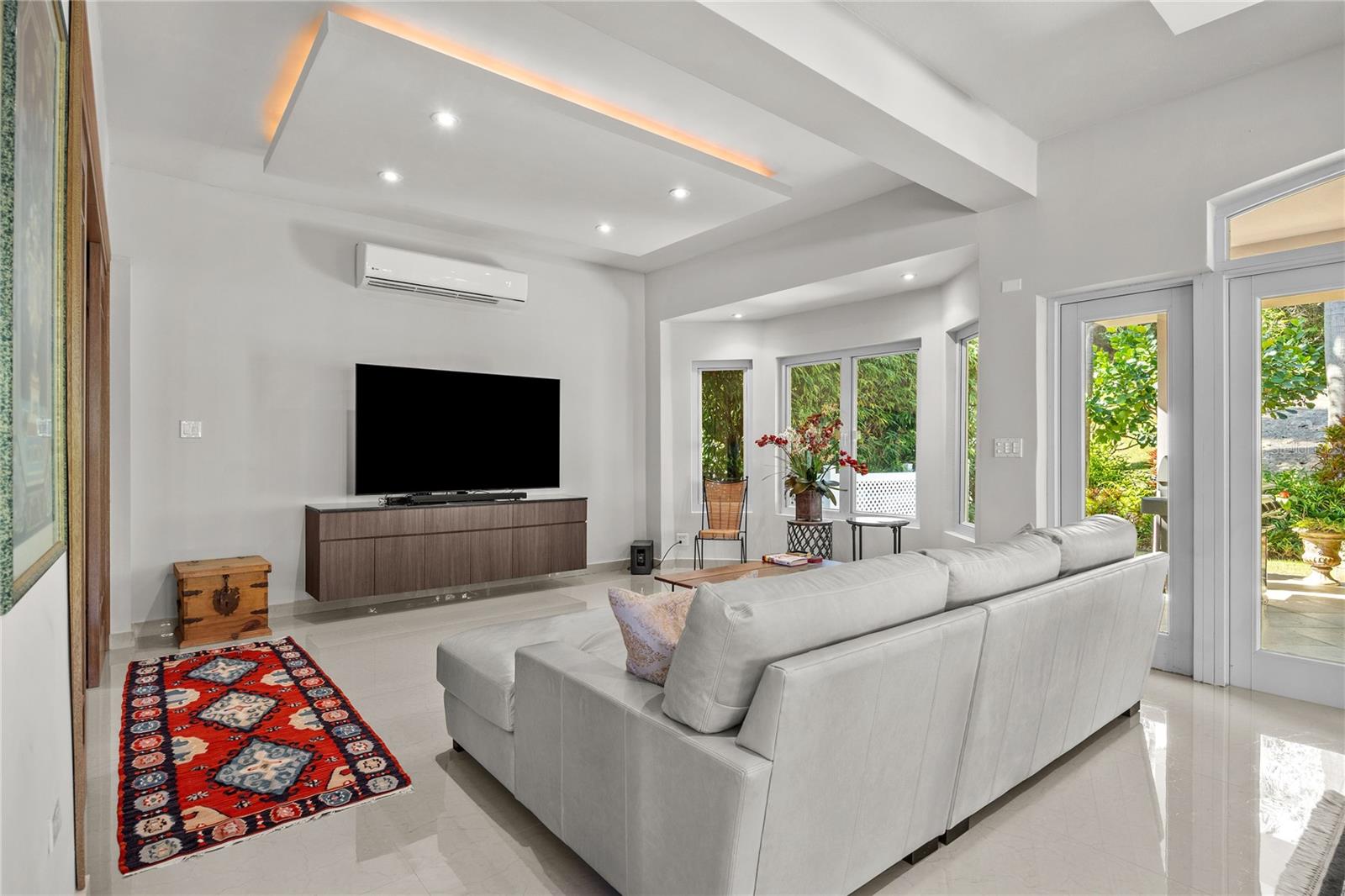 DORADO BEACH EAST - Residential