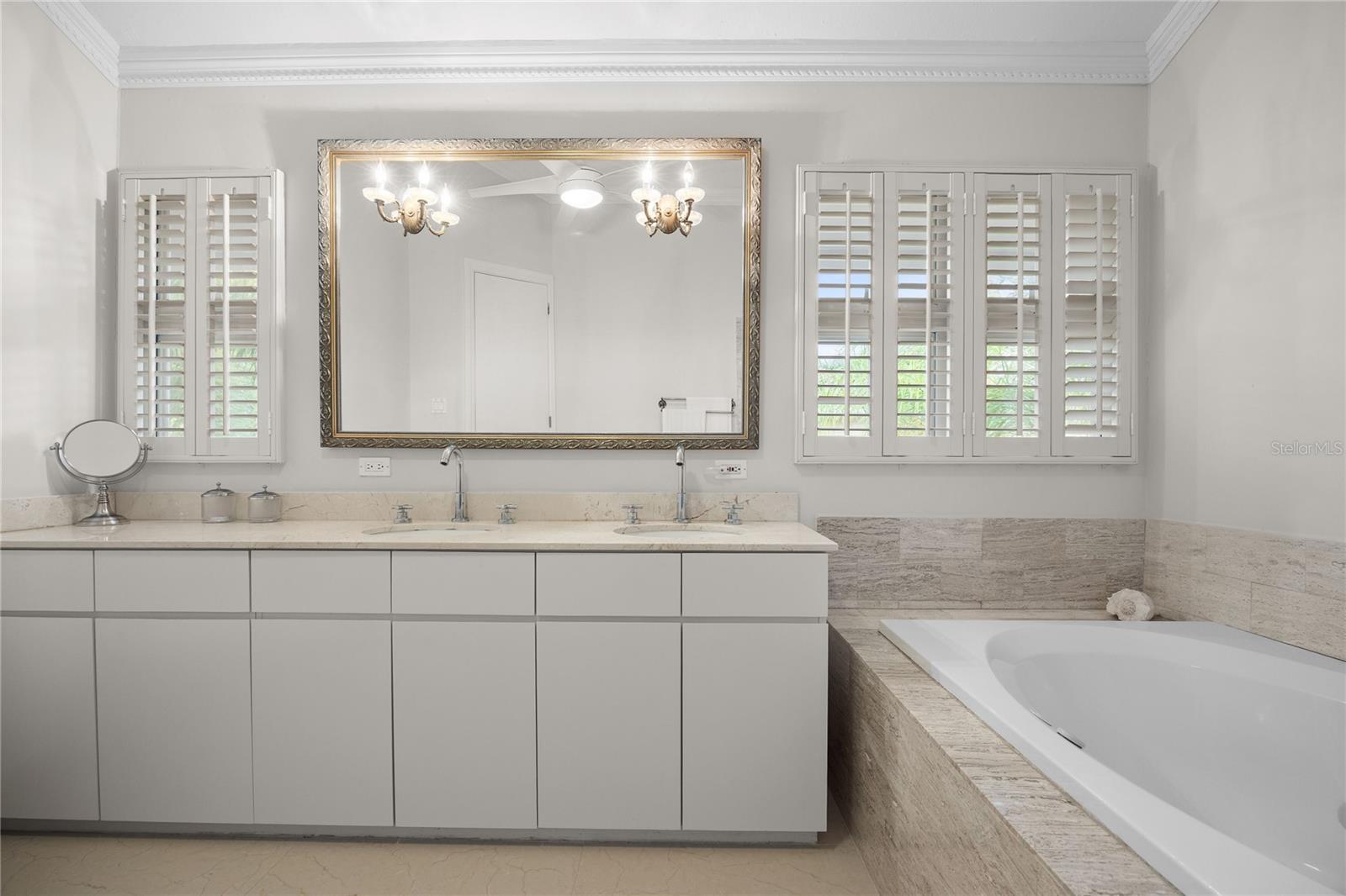 DORADO BEACH EAST - Residential