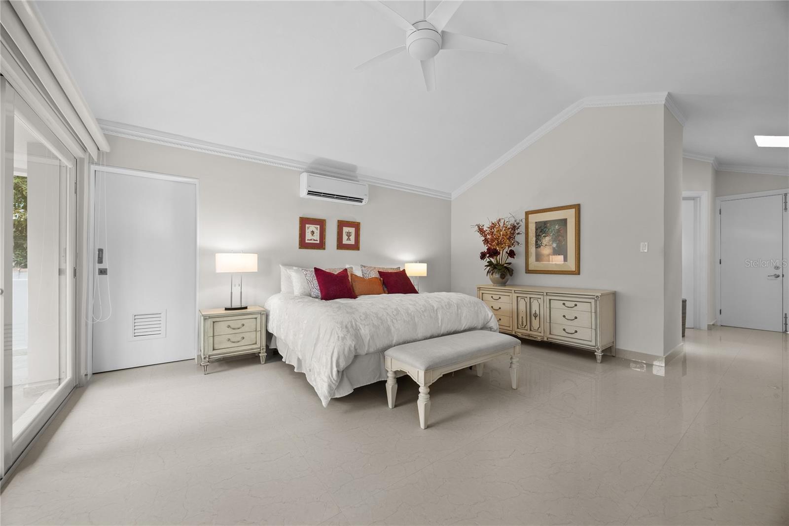 DORADO BEACH EAST - Residential