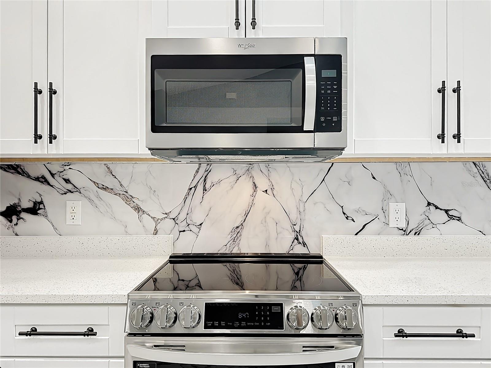 EAST LAKE ESTATES - Residential Lease