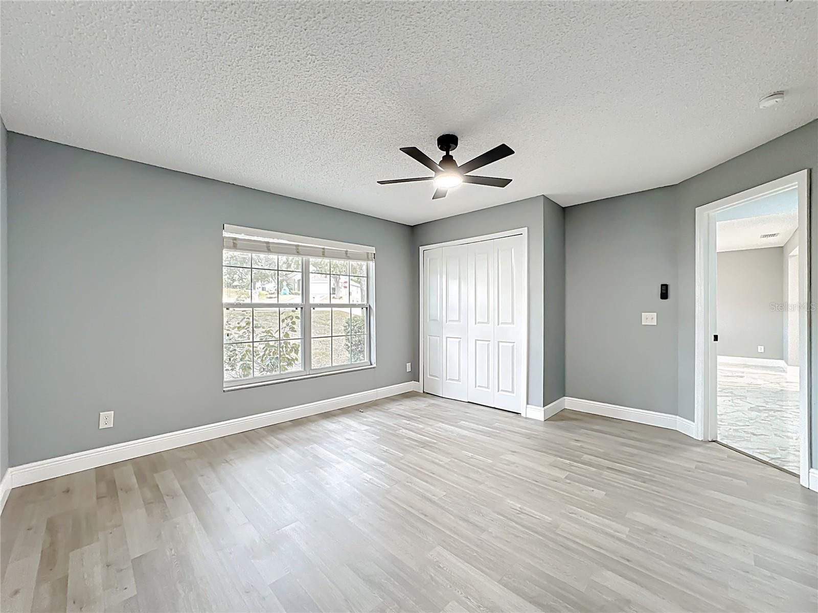 EAST LAKE ESTATES - Residential Lease