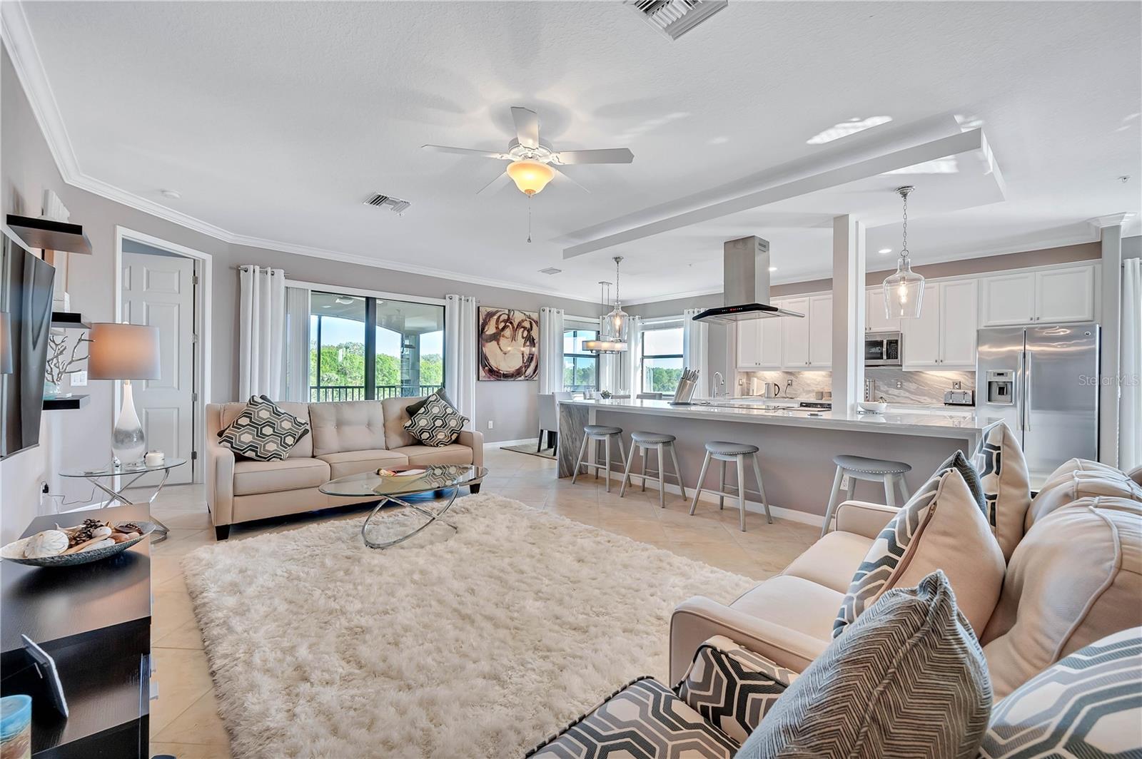 LAKEWOOD NATIONAL - Residential Lease