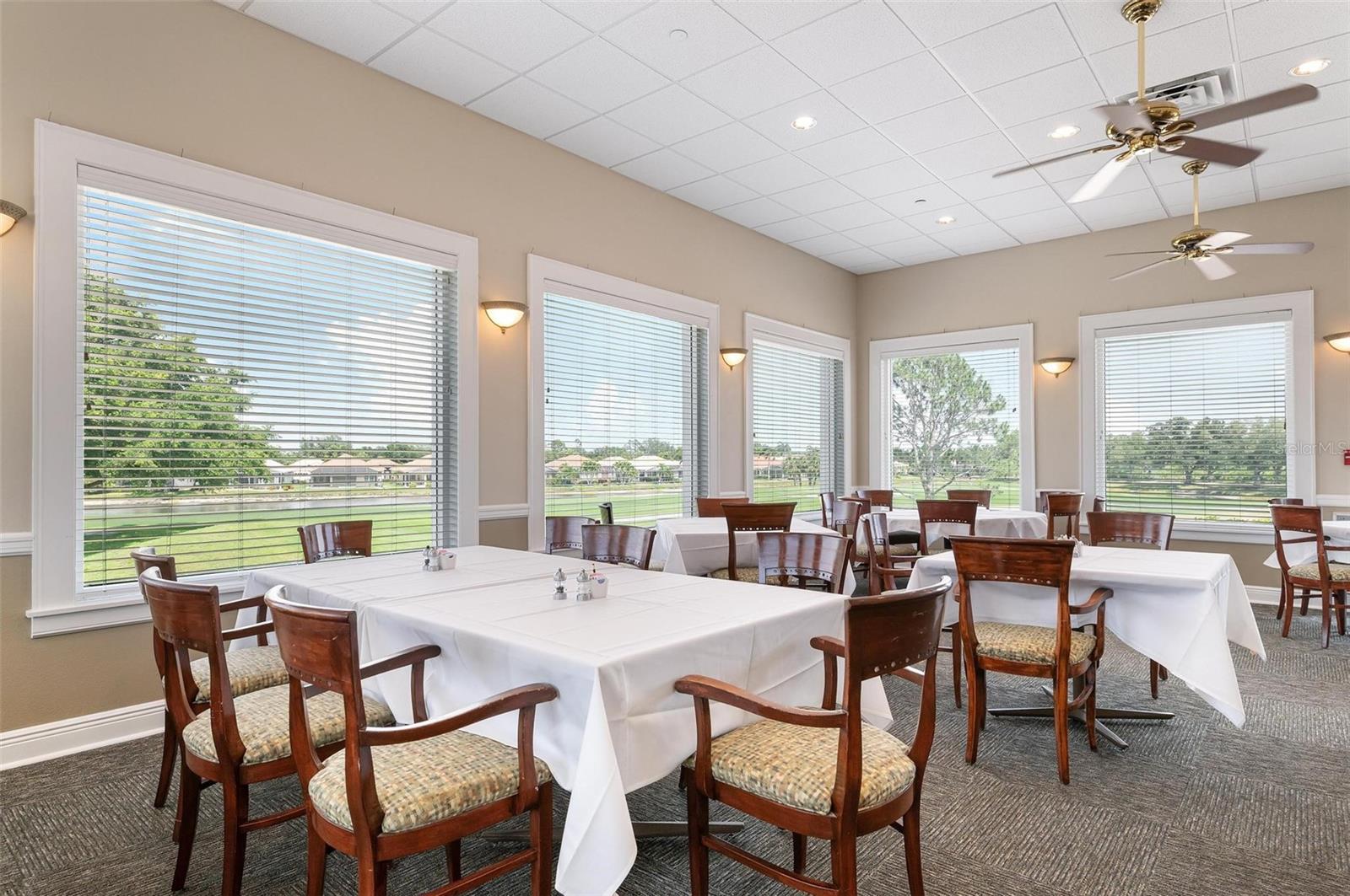 PELICAN POINTE GOLF & COUNTRY CLUB - Residential