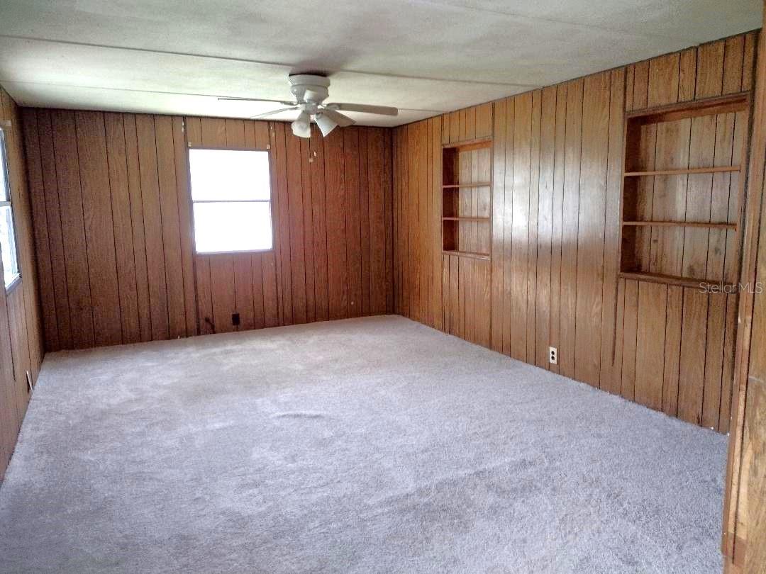 ST JOHNS PARK SUB - Residential