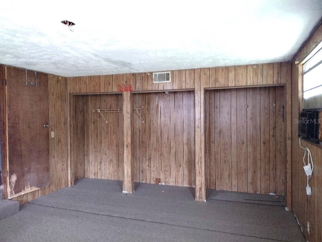 ST JOHNS PARK SUB - Residential