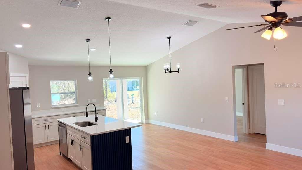 SILVER SPGS SHORES UN #35 - Residential