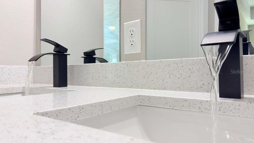 SILVER SPGS SHORES UN #35 - Residential