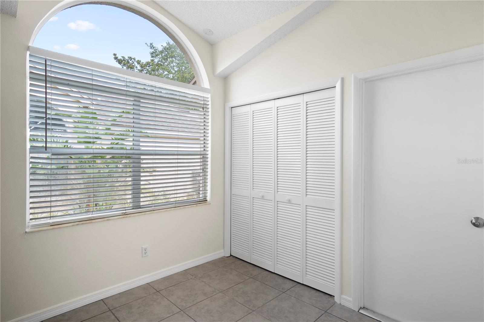 RIVER PARK PH 01 - Residential