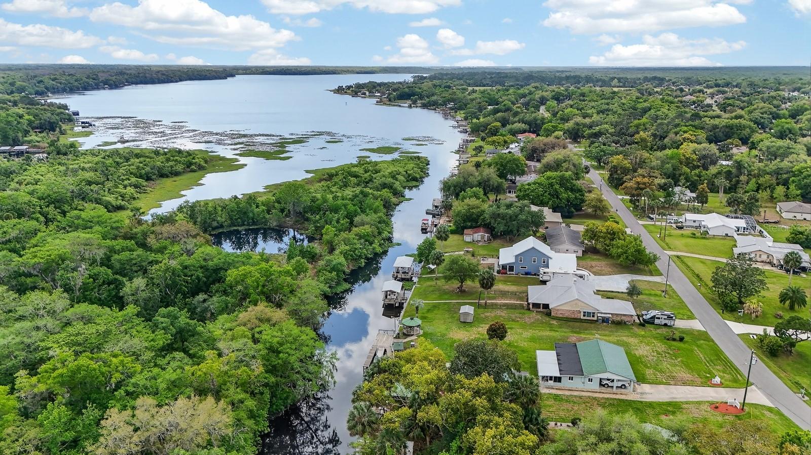 LAKE BERESFORD TERRACE - Residential