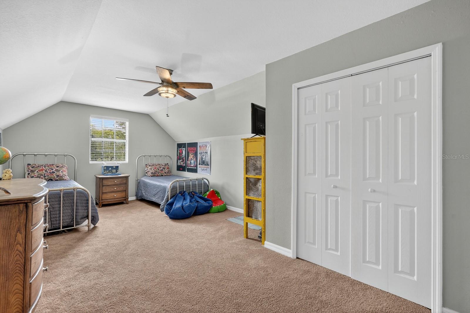 LAKE BERESFORD TERRACE - Residential