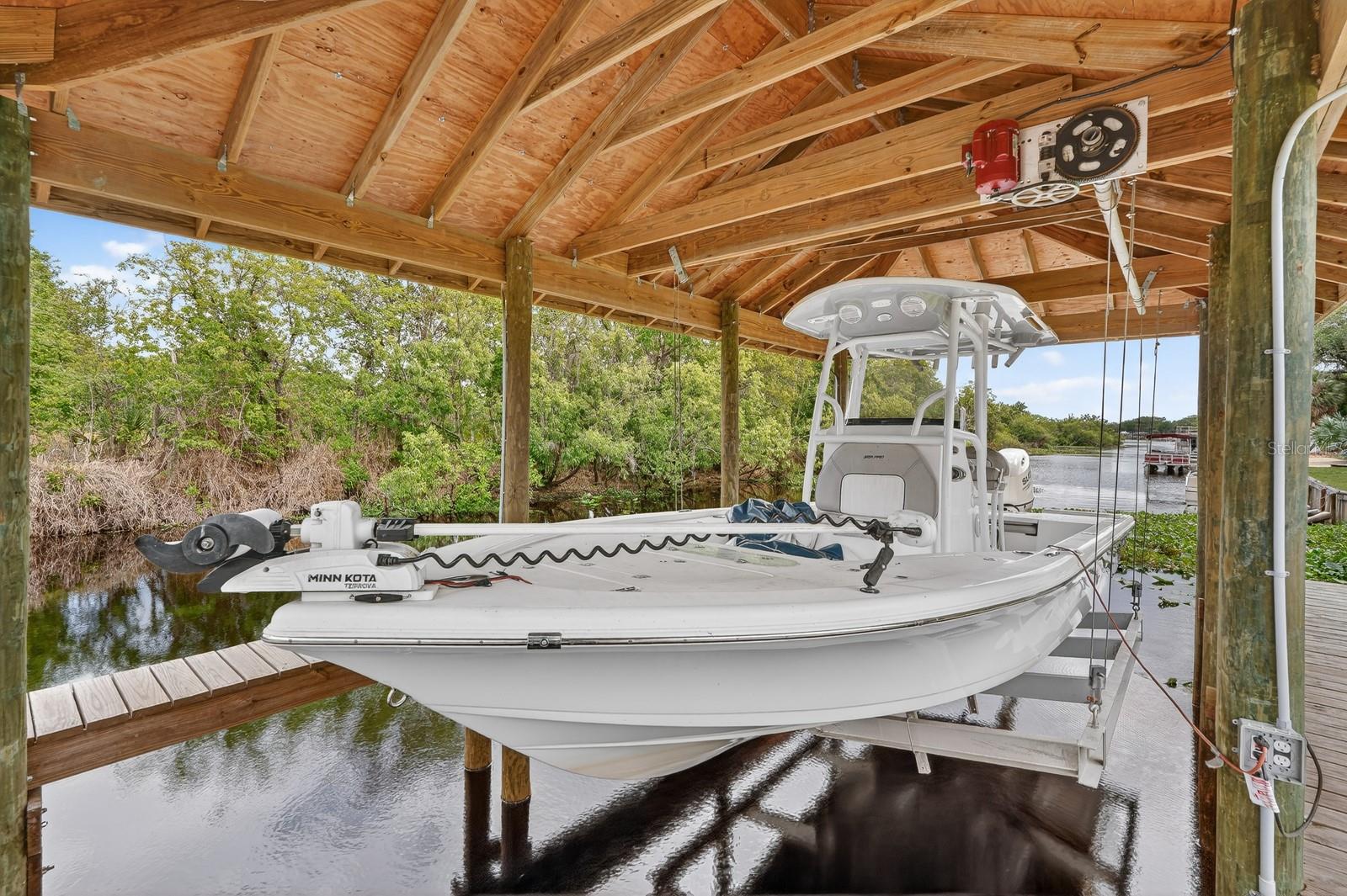 LAKE BERESFORD TERRACE - Residential