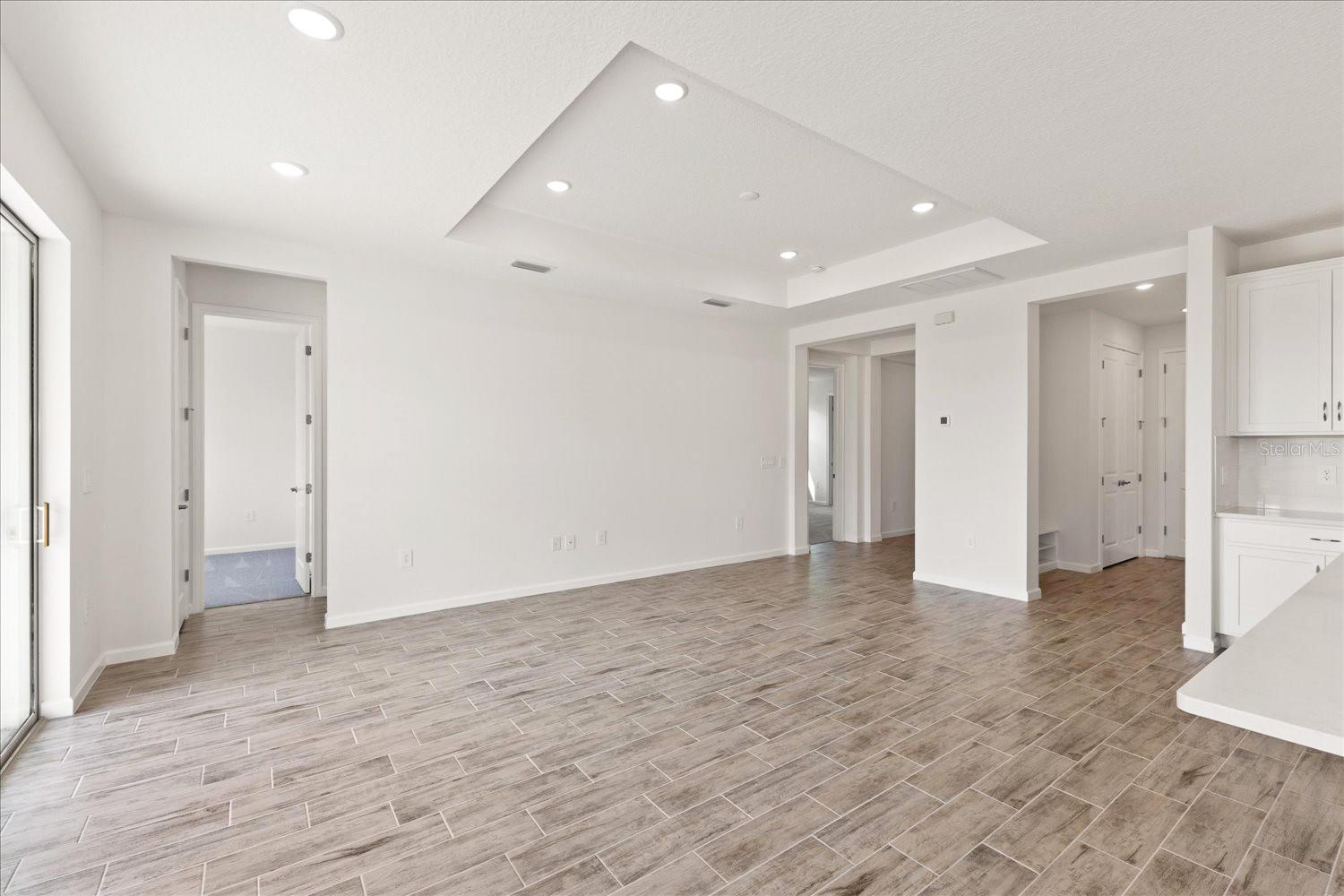 BRIGHTON JACARANDA - Residential
