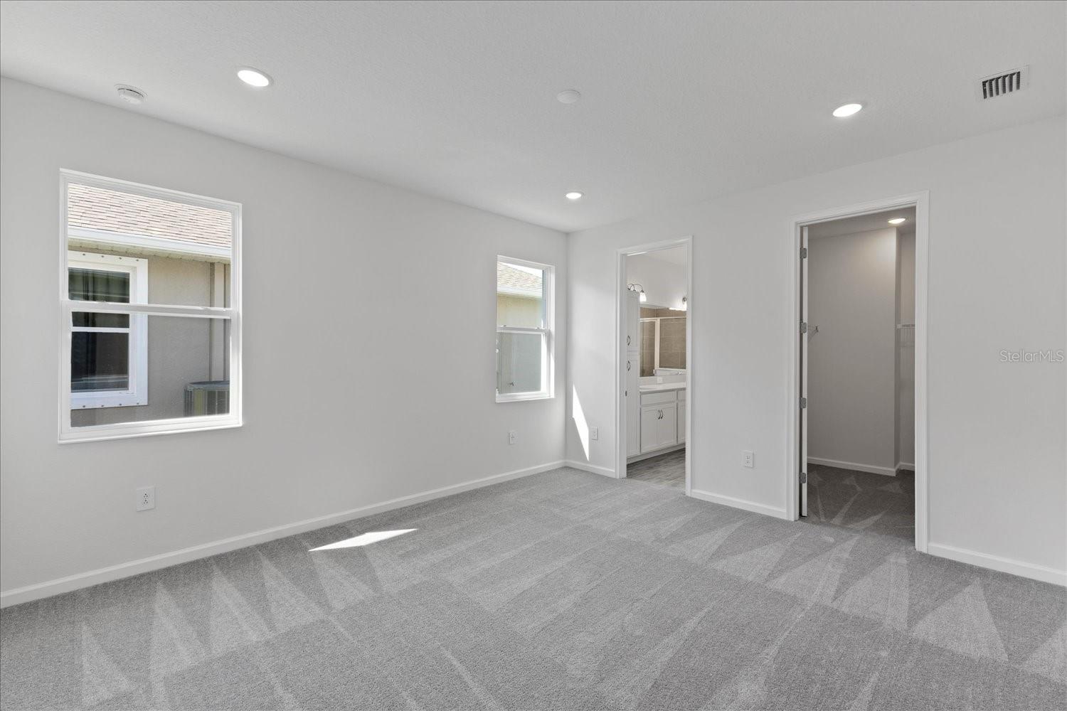 BRIGHTON JACARANDA - Residential