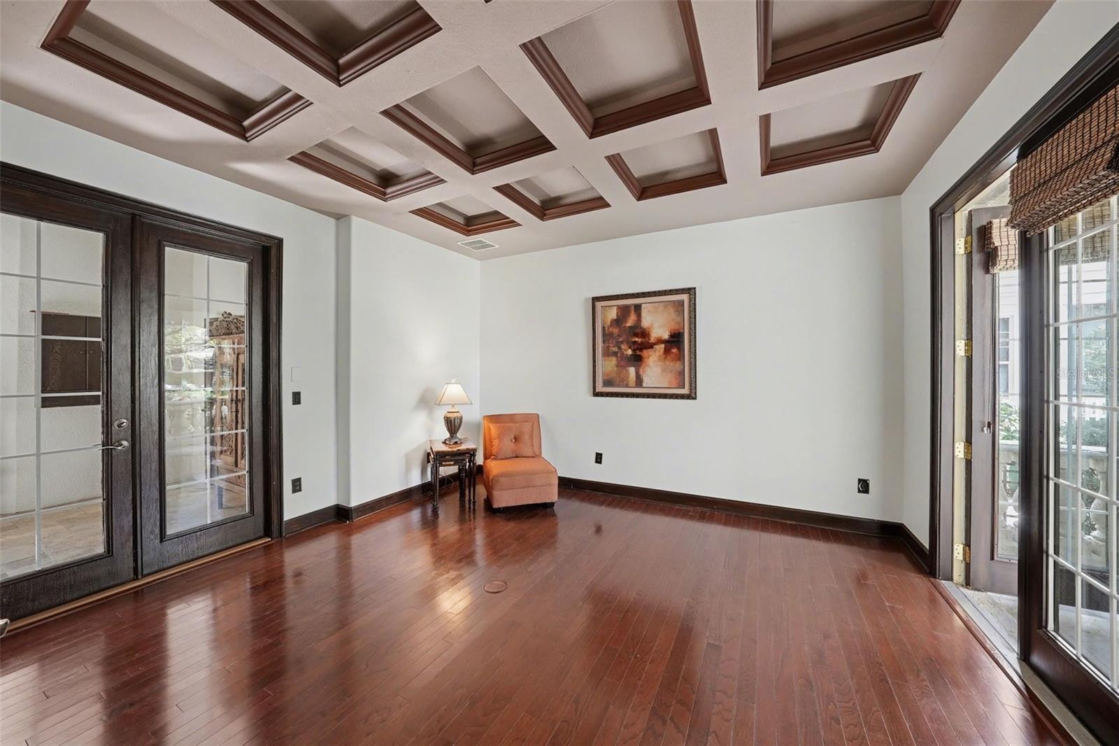 DAVIS ISLANDS PB10 PG52 TO 57 - Residential