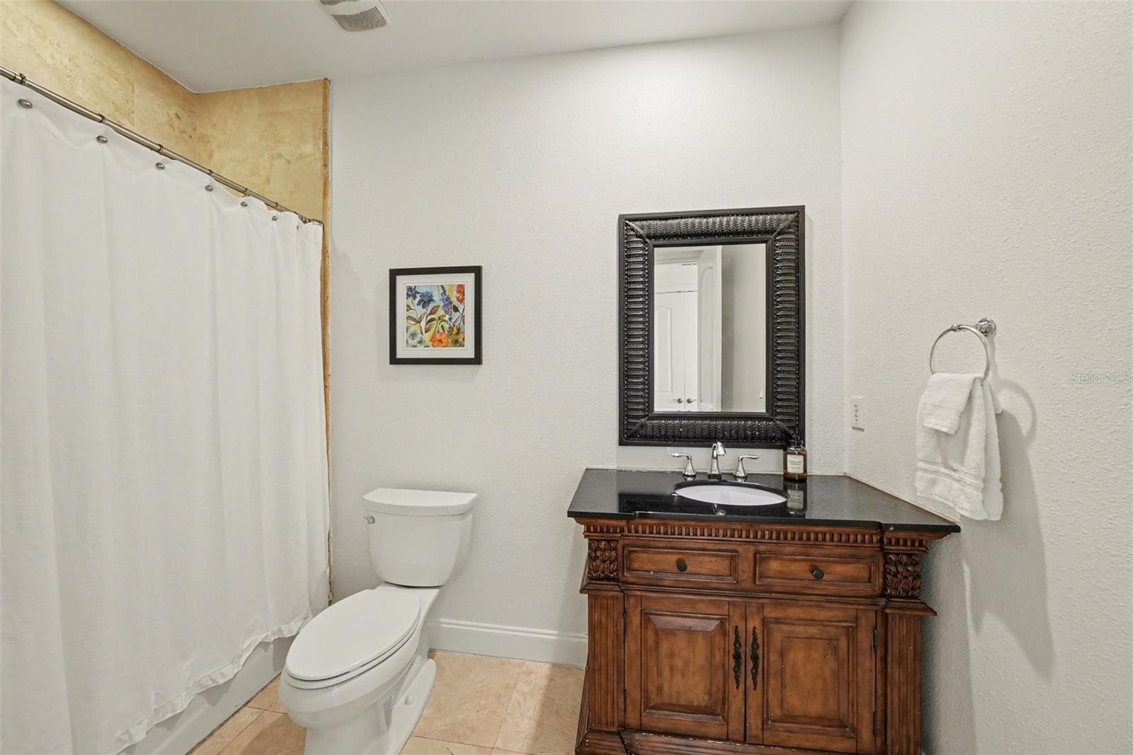 DAVIS ISLANDS PB10 PG52 TO 57 - Residential