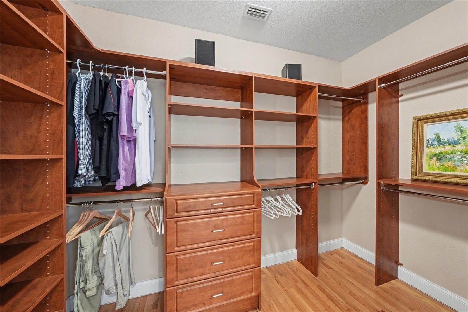 DAVIS ISLANDS PB10 PG52 TO 57 - Residential