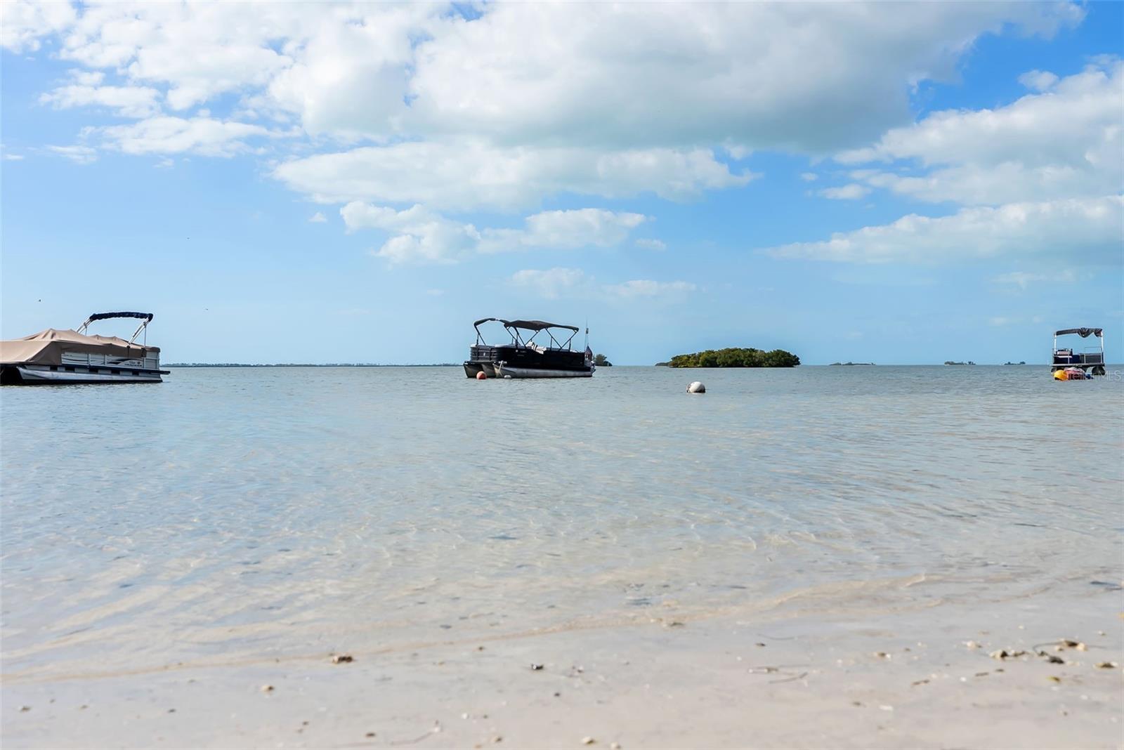 MEDITERRANEAN MANORS - Residential