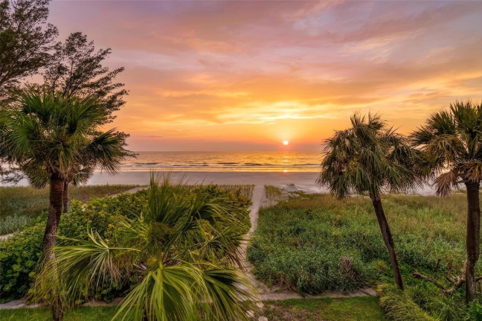 300 BEACH TRAIL 201