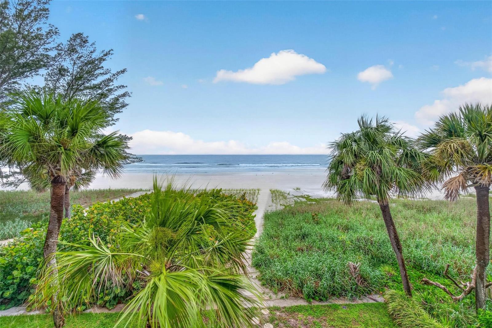 300 BEACH TRAIL 201