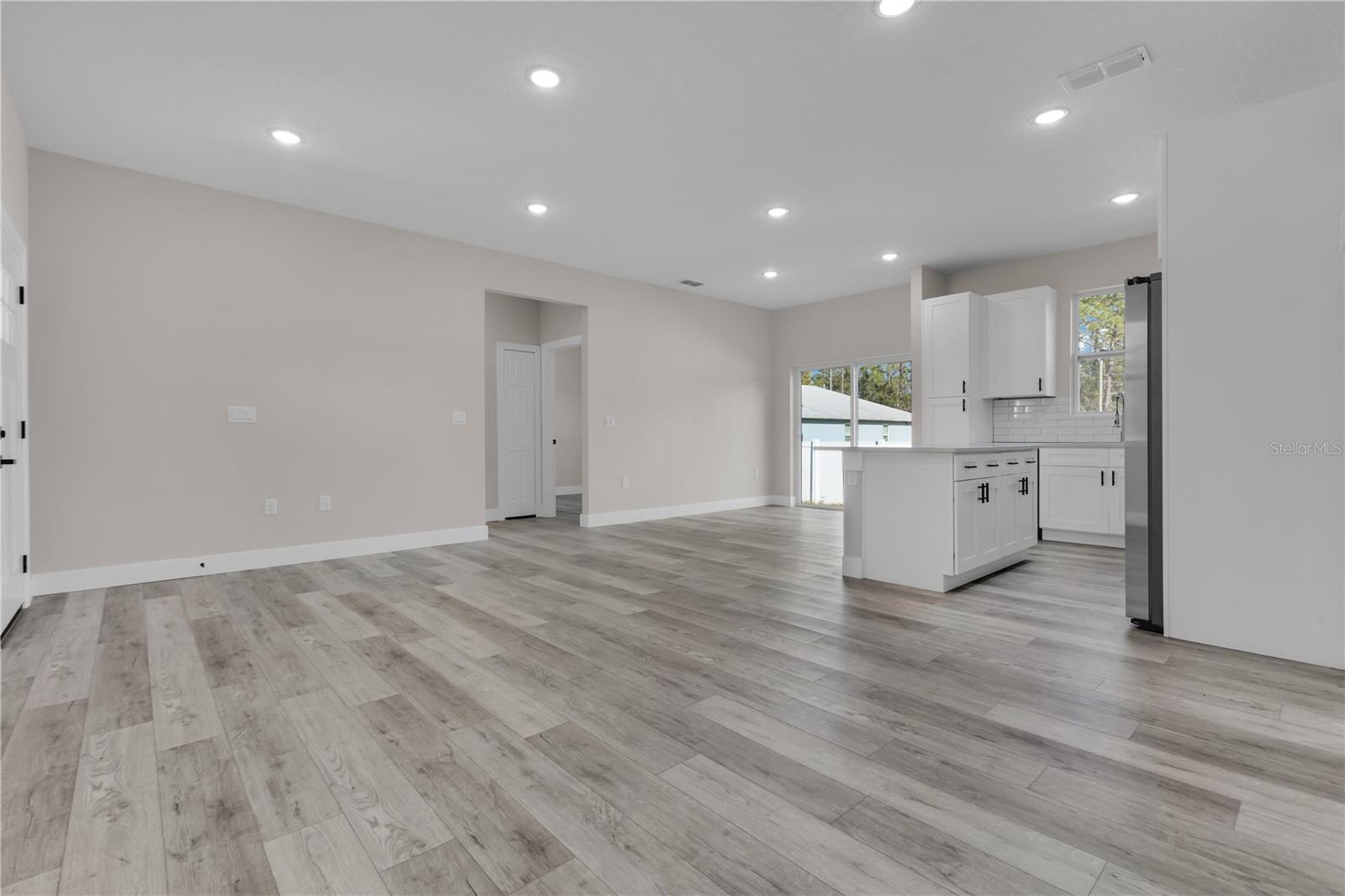 1341 EAST PARKWAY