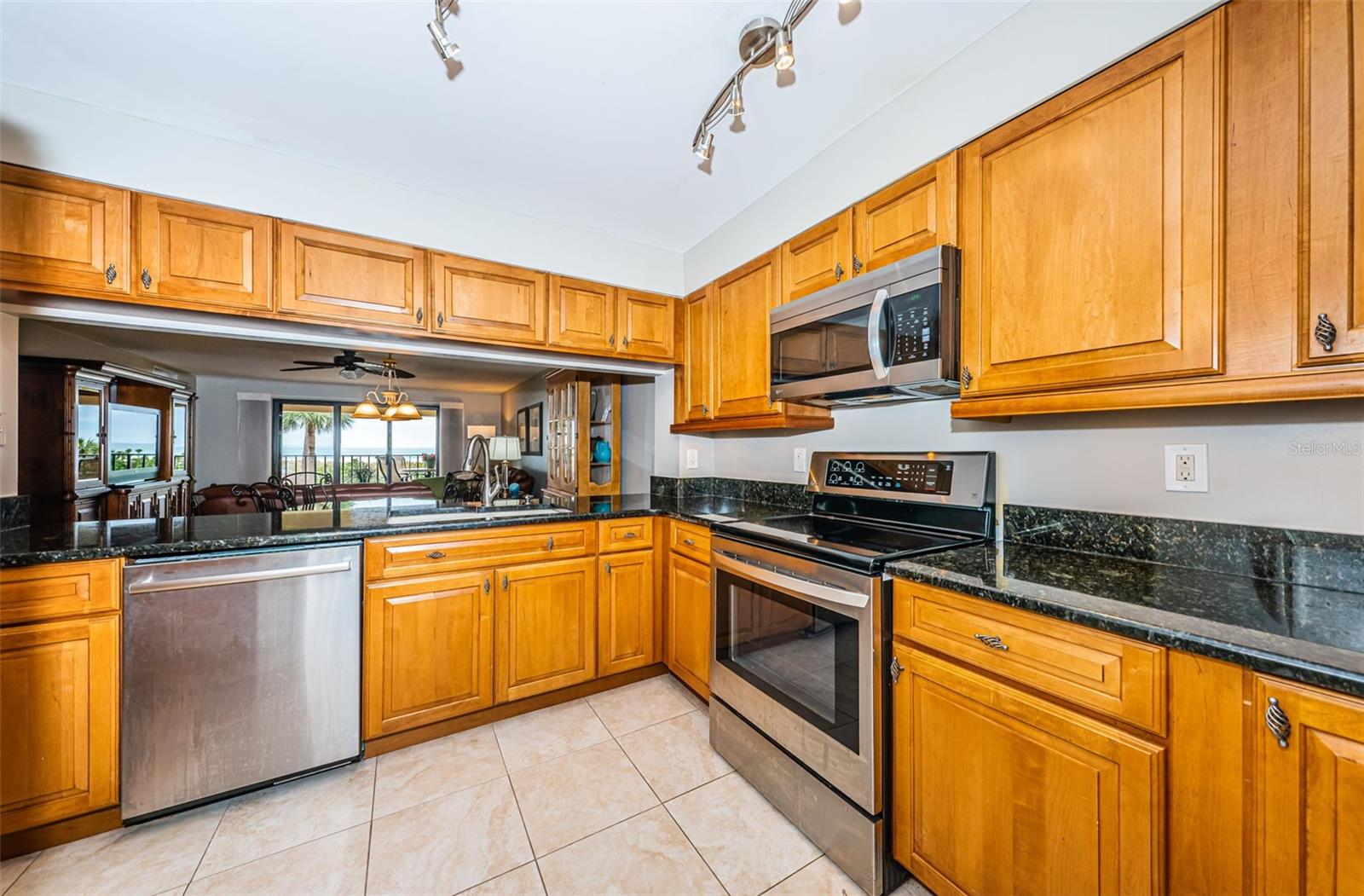 4450 GULF BOULEVARD 110