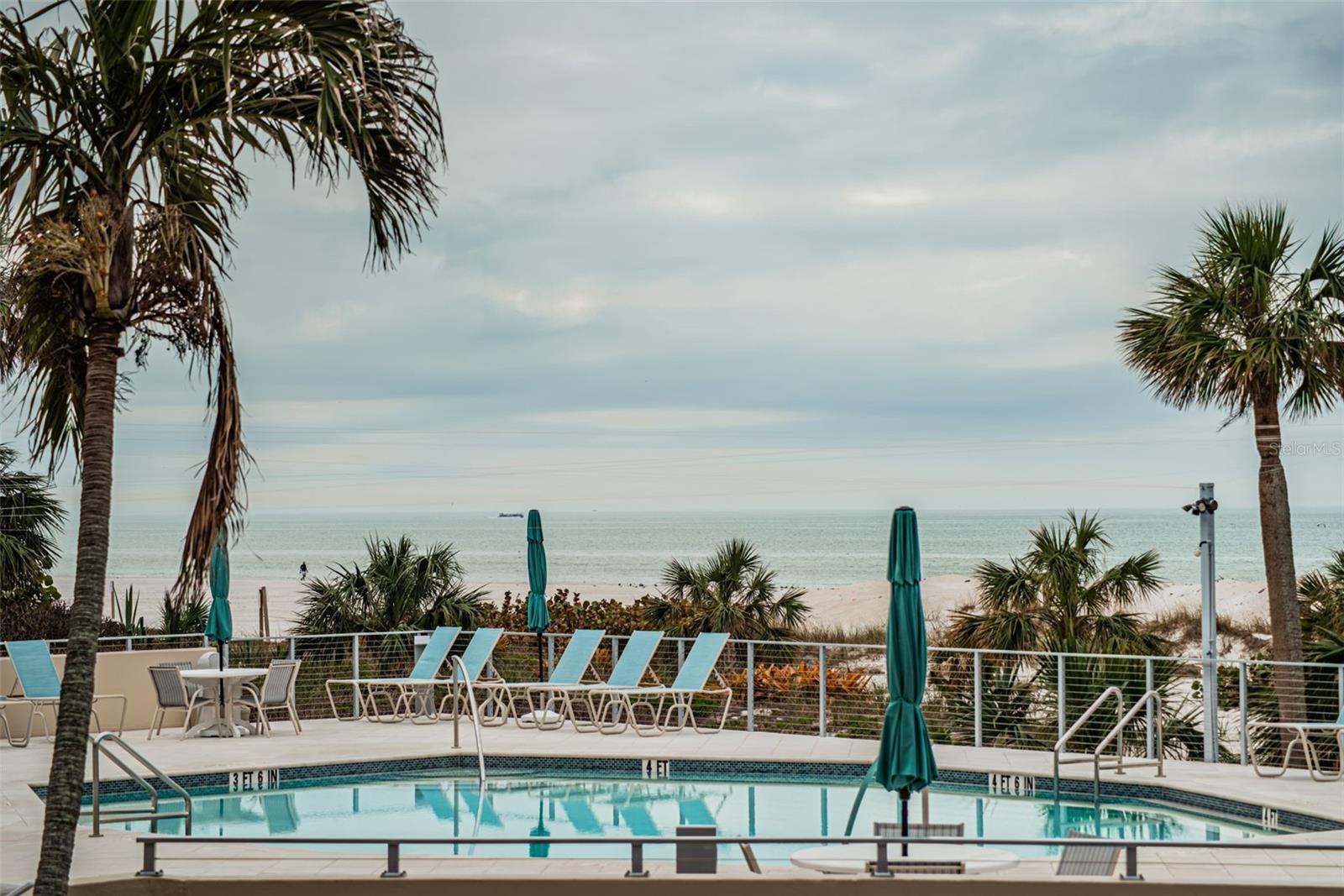 LIDO CONDO - Residential
