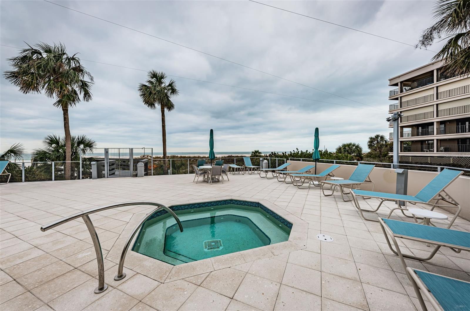 LIDO CONDO - Residential