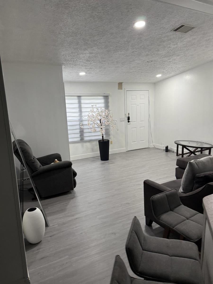 MOBILE HOME MDWS - Residential