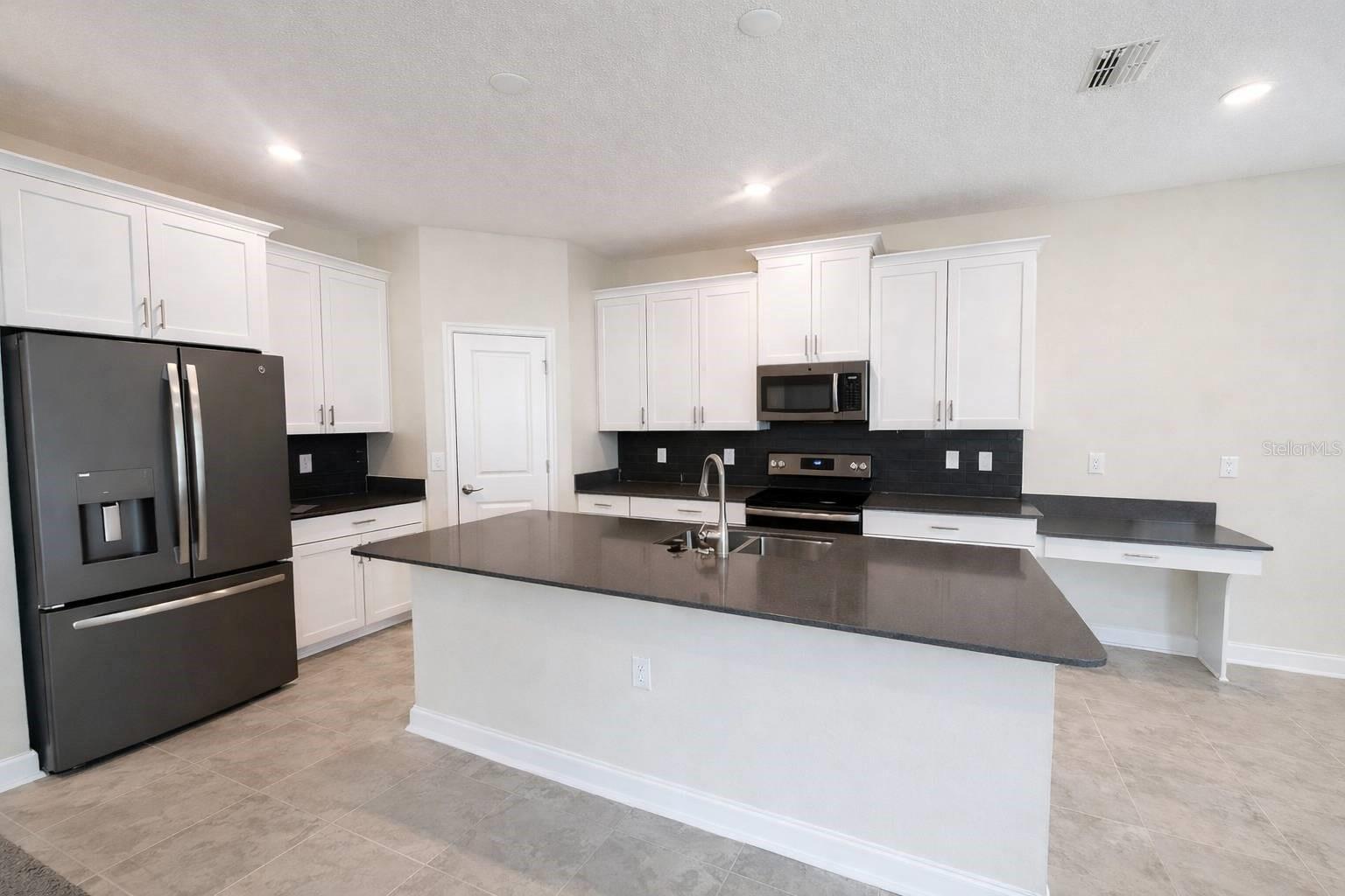 STOREY PARK - Residential