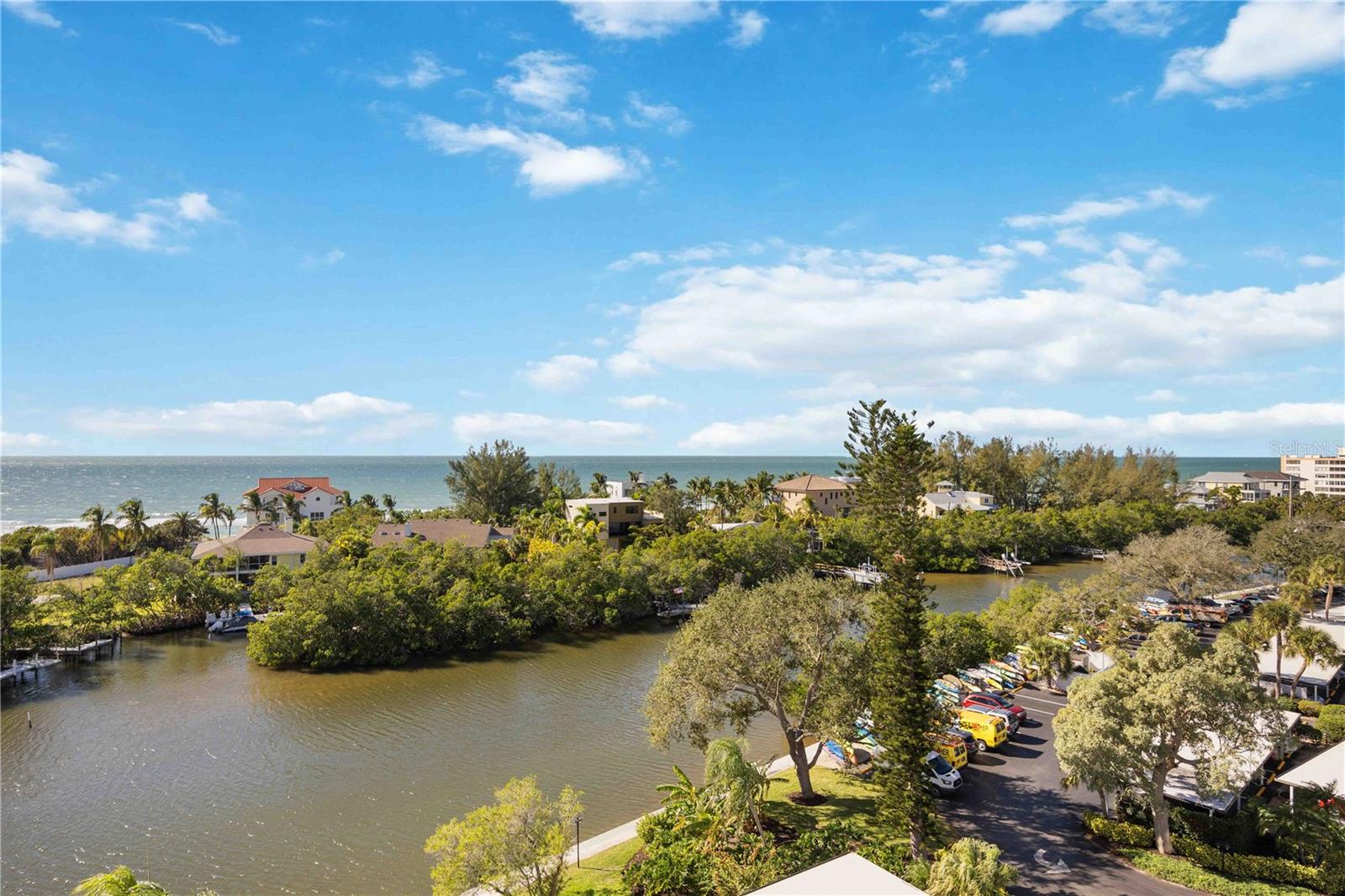 POINTE ON MIDNIGHT PASS - Residential