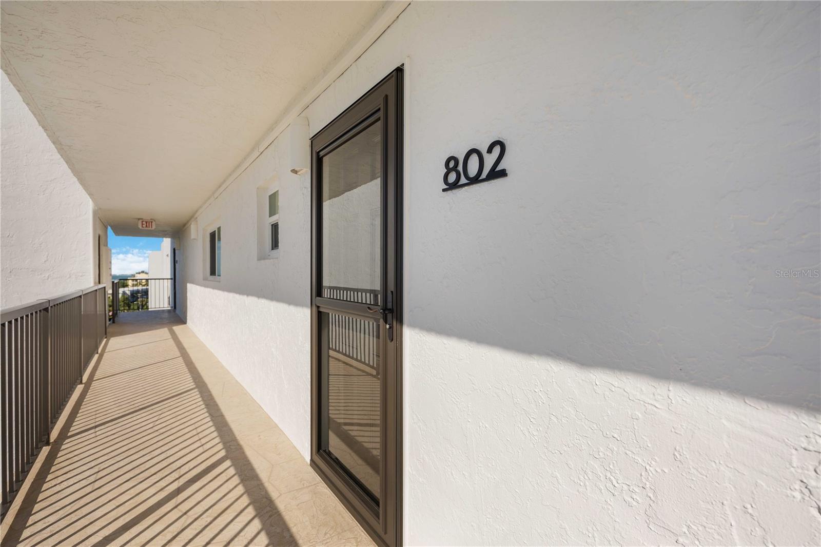 POINTE ON MIDNIGHT PASS - Residential