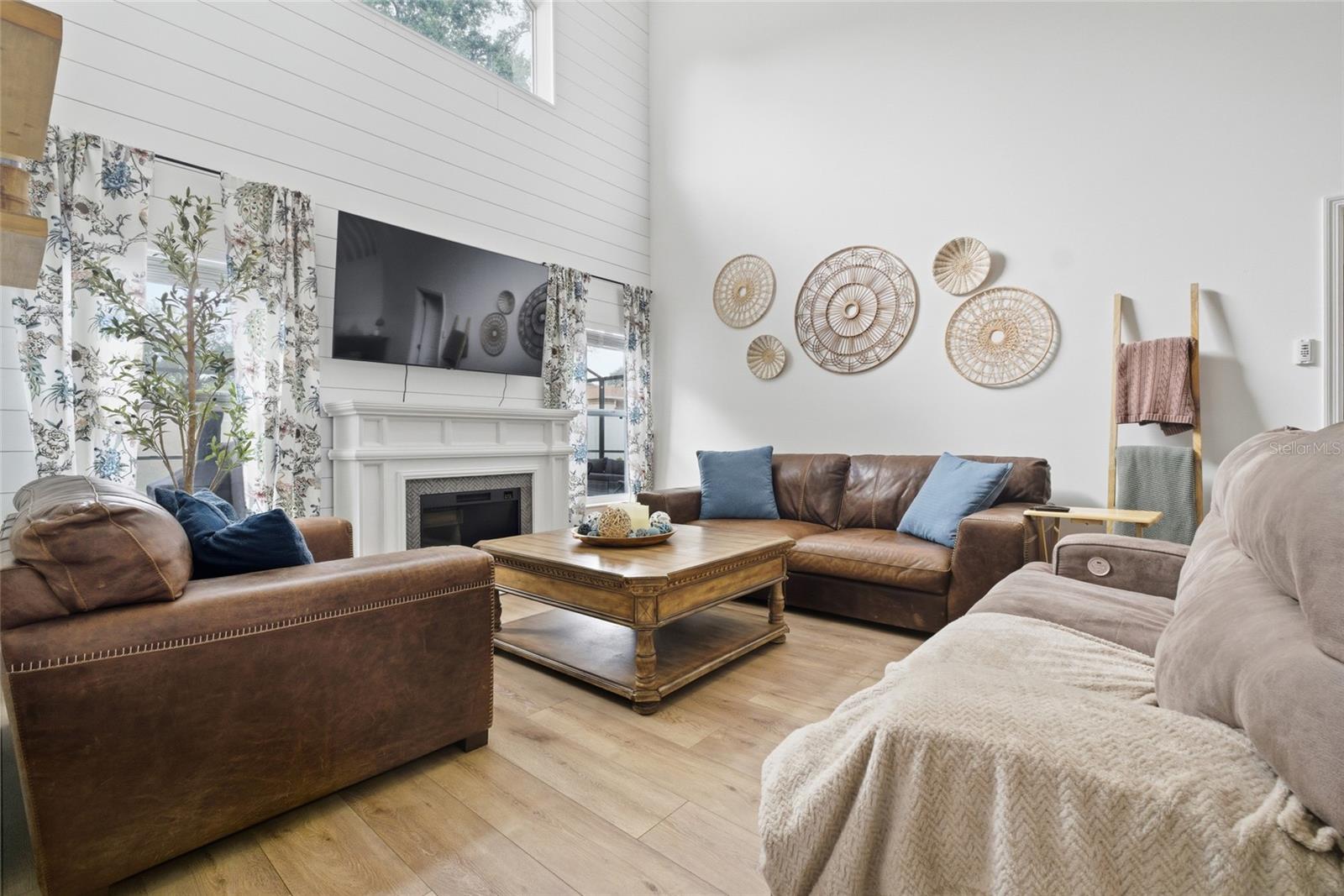 SOUTHERN DUNES ESTATES ADD - Residential