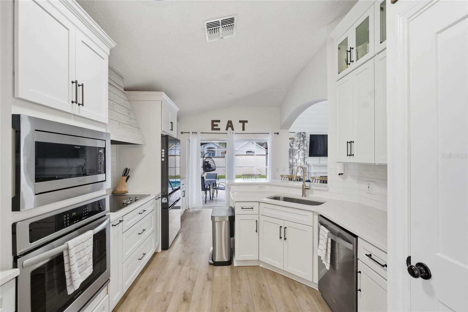 SOUTHERN DUNES ESTATES ADD - Residential