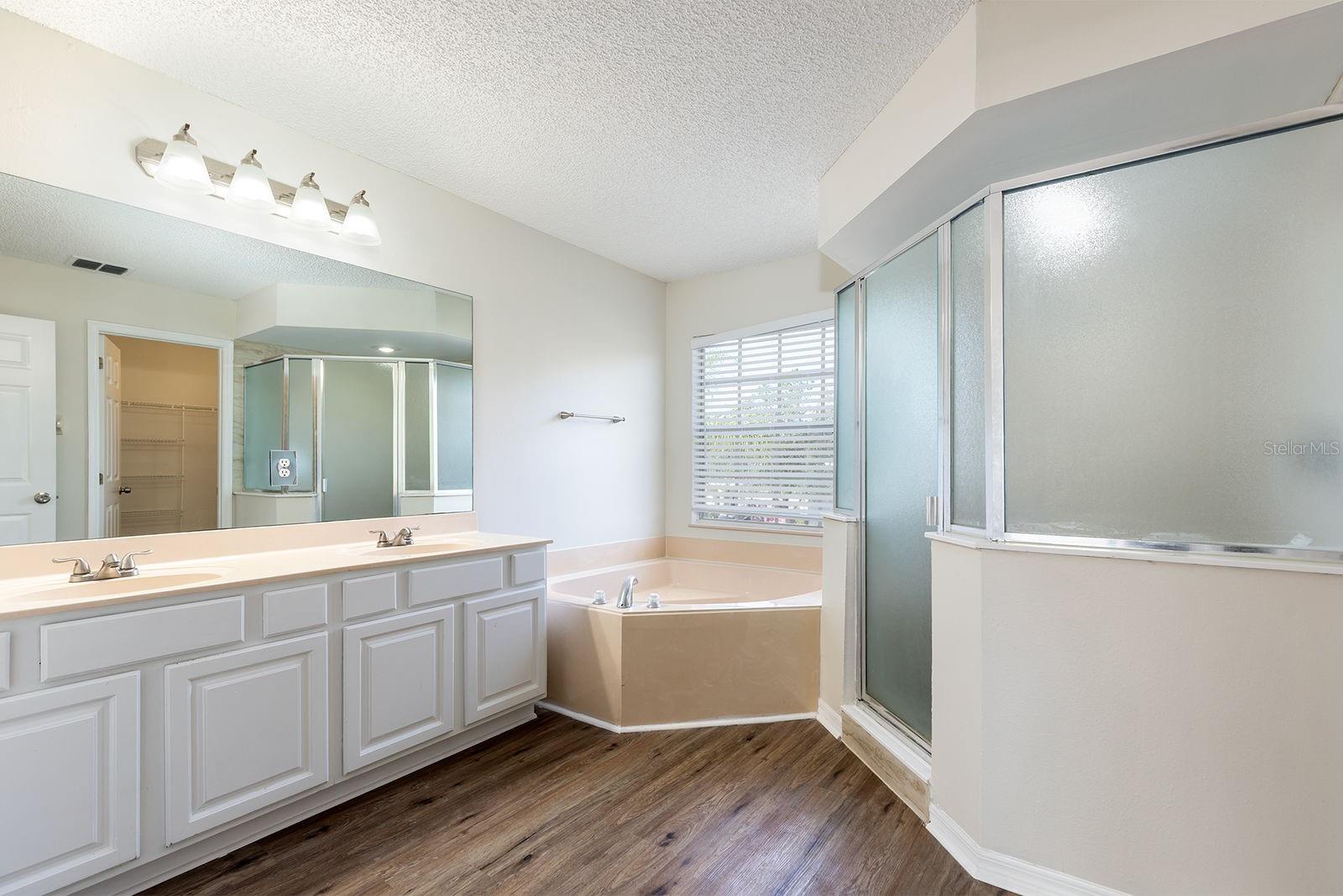 HUNTERS CREEK TR 545 - Residential