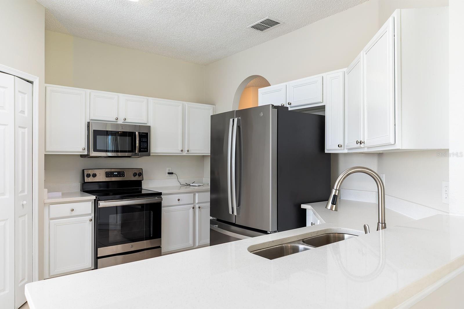 HUNTERS CREEK TR 545 - Residential