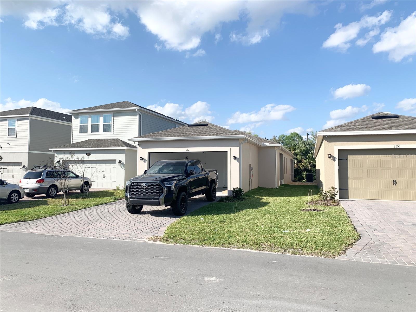 624 BAYERN LANE