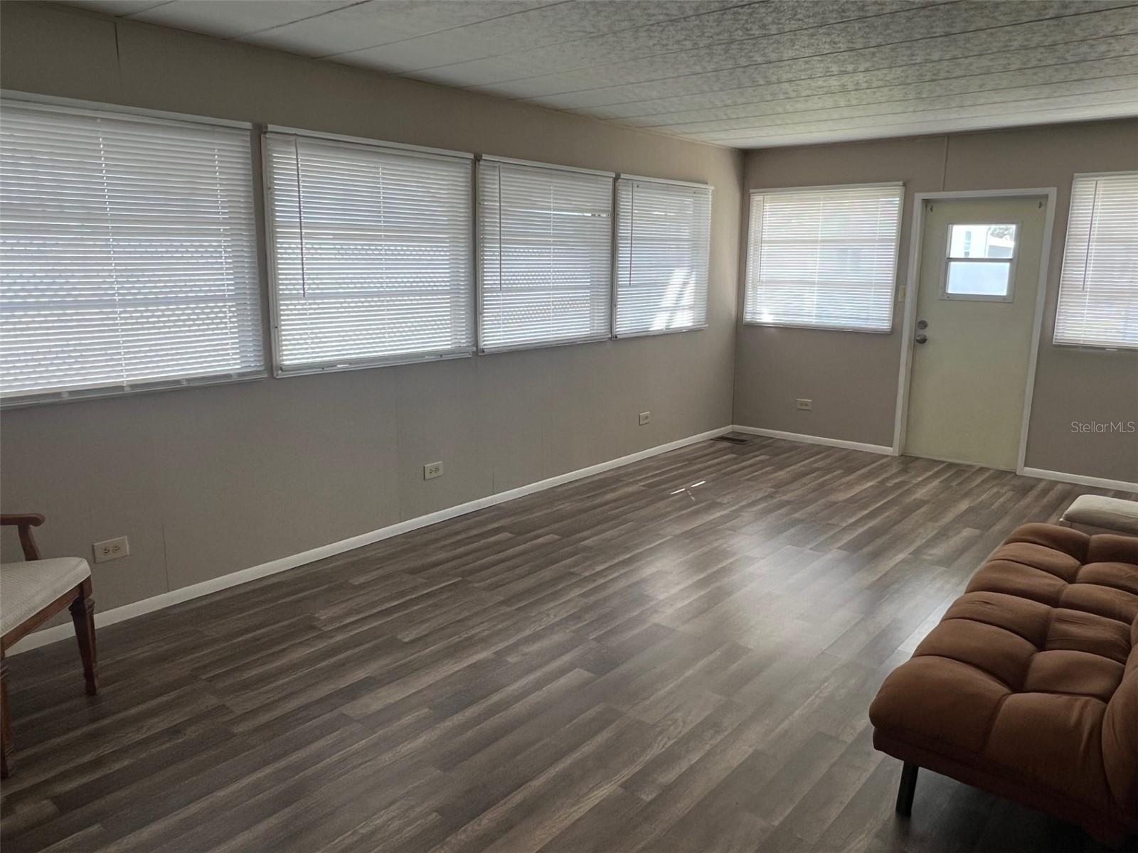 PALM HILL MOBILE HOME PARK UNREC - Residential