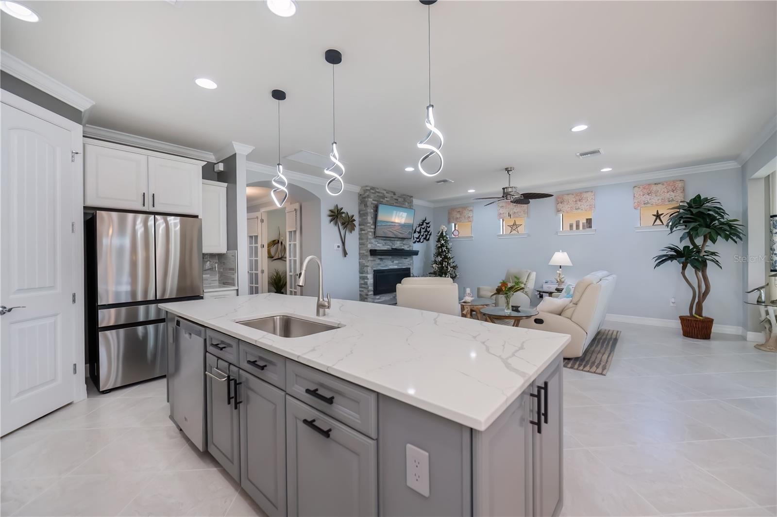 ISLANDWALK AT THE WEST VILLAGE - Residential