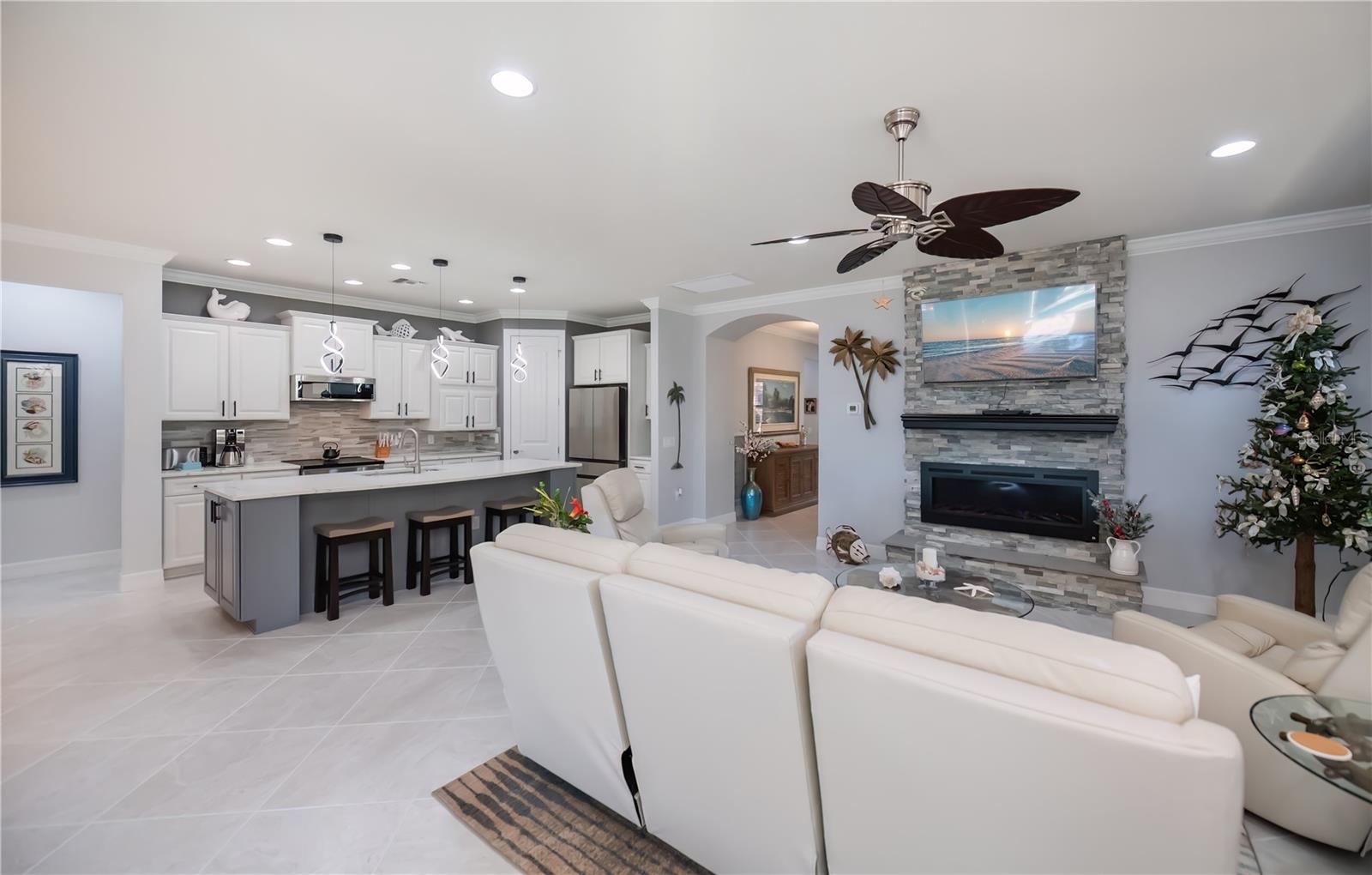 ISLANDWALK AT THE WEST VILLAGE - Residential