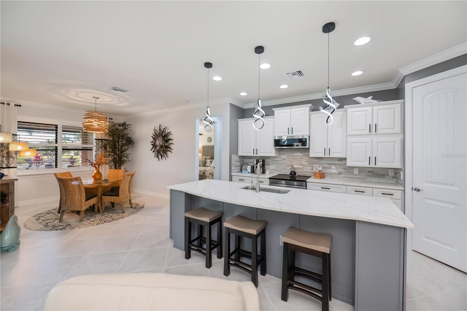 ISLANDWALK AT THE WEST VILLAGE - Residential