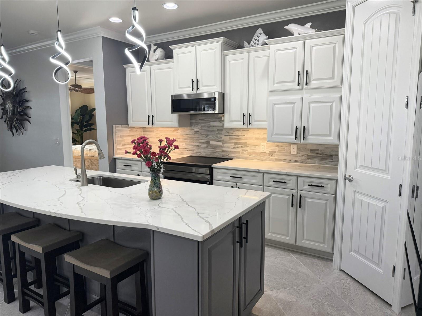 ISLANDWALK AT THE WEST VILLAGE - Residential