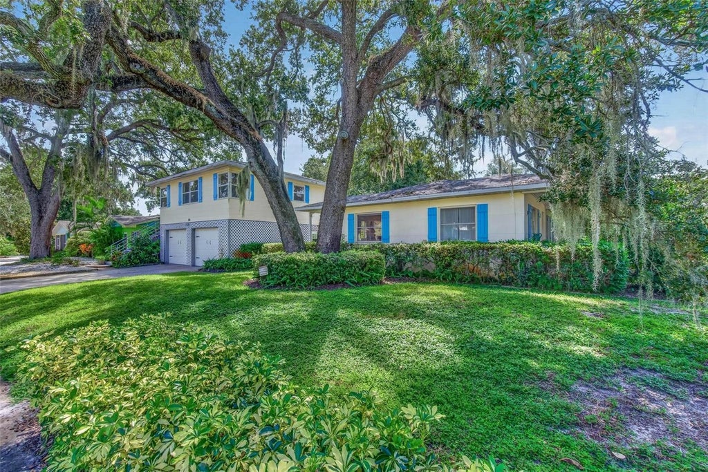 Photo of 690 2nd Street S, Safety Harbor, FL 34695 (MLS # TB8554961)